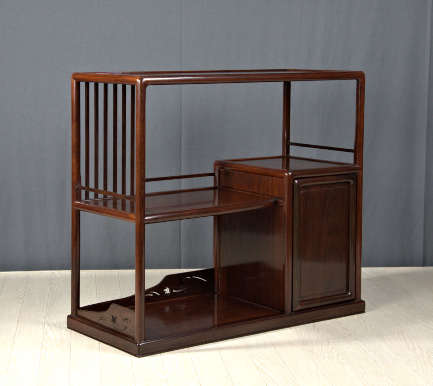 飾り棚: 紫檀 大阪唐木指物 若畑作 片開き 2尺棚 no.3506 / 唐木家具OSAKA