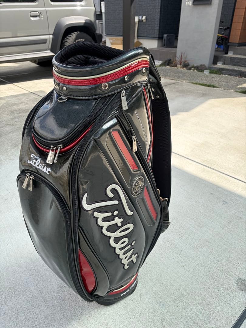 Titleist ゴルフバッグ・キャディバッグ 黒/赤 - メルカリ